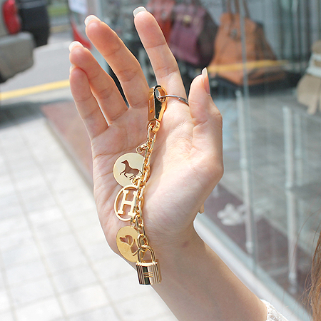 Hermes(�����޽�) ���� �ΰ� ŰȦ�� �̹���5 - ���̺��� �߰���ǰ