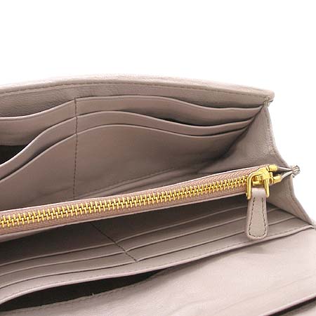 MiuMiu(�̿�̿�) 5M1109 ����Ʈ���̺��� �Ÿ� ����ΰ� 2�� ������ [��������] �̹���5 - ���̺��� �߰���ǰ