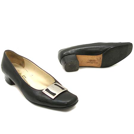 Ferragamo(��󰡸�) ���� �ٶ� ��� ������ ���� �̹���2 - ���̺��� �߰���ǰ