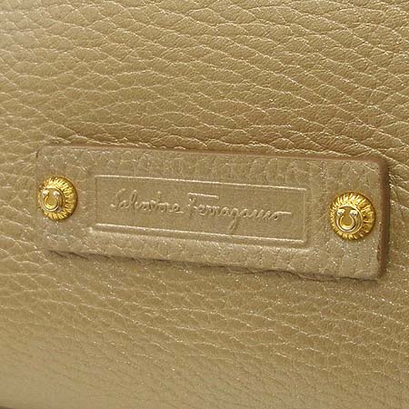 Ferragamo(��󰡸�) 21 8464 ��� ����� ��Ʈ�� �̹���3 - ���̺��� �߰���ǰ