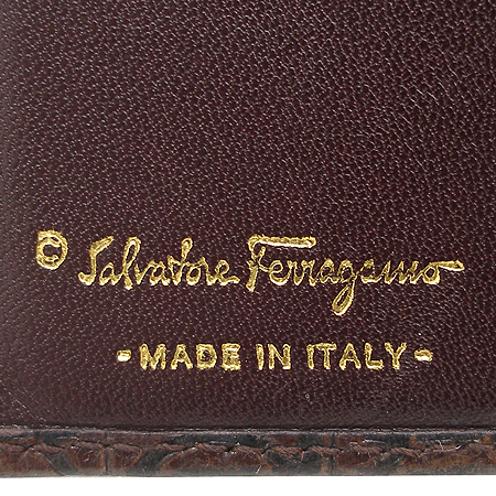 Ferragamo(��󰡸�) 22 0113 ��ġ�� �ΰ� ������ �̹���4 - ���̺��� �߰���ǰ