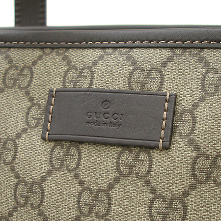 Gucci(����) 211137 GG �ΰ� PVC ���� ����� [�б�����������2ȣ��] �̹���3 - ���̺��� �߰���ǰ