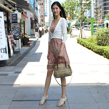 Burberry(������) Ŭ���� üũ �˸� 2WAY �̹���5 - ���̺��� �߰���ǰ