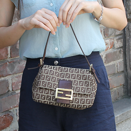 Fendi(���) 8BR180 FF �ΰ� �ڰ��� ���� ����� [��������] �̹���6 - ���̺��� �߰���ǰ