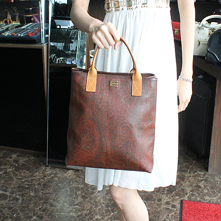 Etro(��Ʈ��) ������ ��Ʈ�� �̹���6 - ���̺��� �߰���ǰ