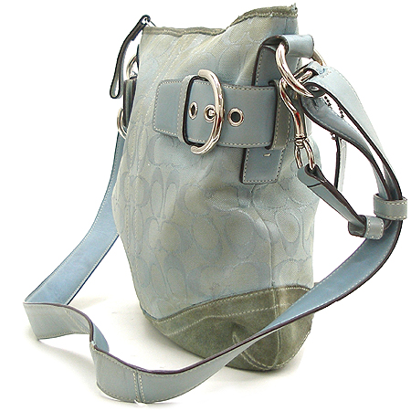 Coach(��ġ) 3574 �ñ׳��� ũ�ν��� �̹���2 - ���̺��� �߰���ǰ
