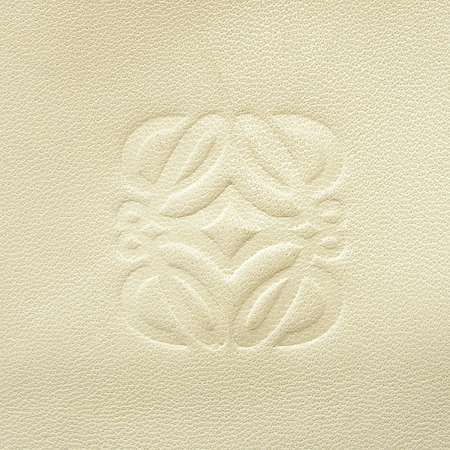 Loewe(�ο���) ���ο� ����Ų ��Ʈ�� �̹���4 - ���̺��� �߰���ǰ