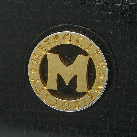 Metrocity(��Ʈ�ν�Ƽ) ���� 2�� ������ �̹���2 - ���̺��� �߰���ǰ