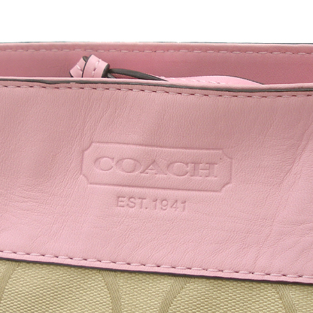 Coach(��ġ) �ñ׳�ó �ڰ��� ��ũ ���� 2WAY �̹���3 - ���̺��� �߰���ǰ