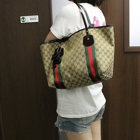 Gucci(����) 211970 GG�ΰ� �𰡵� �Ｑ��Ƽġ ��ũ���� Ʈ���� ����� [��������] �̹���5 - ���̺��� �߰���ǰ