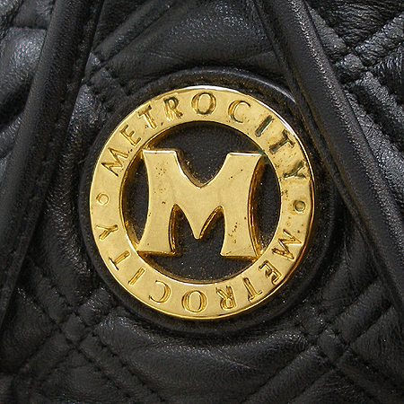 Metrocity(��Ʈ�ν�Ƽ) ���� �̴� ������ ���� ü�� ����� �̹���3 - ���̺��� �߰���ǰ