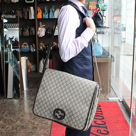 Gucci(����) 222291 GG�ΰ� PVC ��ũ���� Ʈ���� �� �ΰ� ������� ũ�ν��� [��������] �̹���6 - ���̺��� �߰���ǰ