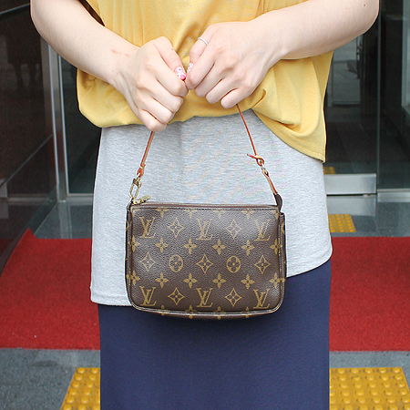 Louis Vuitton(���̺���) M51980 ���׷� ĵ���� ����Ʈ �Ǽ��縮 �Ŀ�ġ ����� �̹���6 - ���̺��� �߰���ǰ