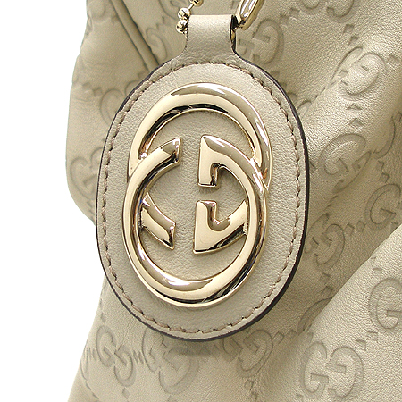 Gucci(����) 211943 GG �ΰ� �ø� ���� ��Ű ����� �̹���4 - ���̺��� �߰���ǰ