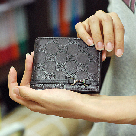 Gucci(����) 245772 GG�ΰ� �ø� ���� ������ ������ [�б�����������2ȣ��] �̹���6 - ���̺��� �߰���ǰ