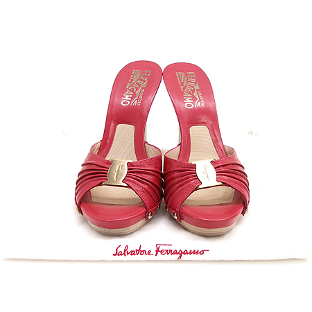 Ferragamo(��󰡸�) ���� ��Ż �ٶ� ��� ������ ���� �̹���2 - ���̺��� �߰���ǰ