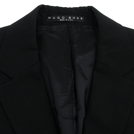 Hugo Boss(�ް�����) ���� �̹���2 - ���̺��� �߰���ǰ