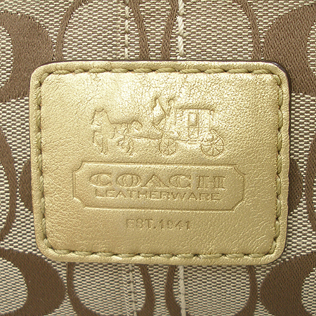Coach(��ġ) ����Ŀ �ñ׳��� ��Ʈ�� �̹���4 - ���̺��� �߰���ǰ