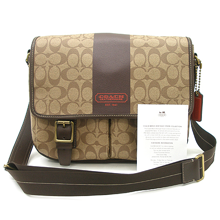 Coach(��ġ) �ñ׳�ó PVC ������ ũ�ν��� �̹���2 - ���̺��� �߰���ǰ