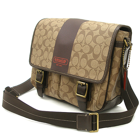 Coach(��ġ) �ñ׳�ó PVC ������ ũ�ν��� �̹���3 - ���̺��� �߰���ǰ