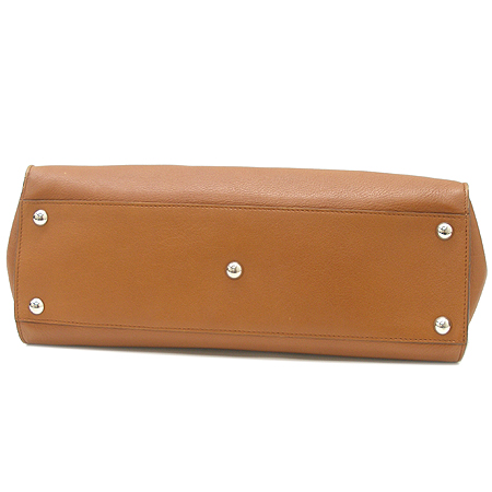 Ferragamo(��󰡸�) 21 4862 ���� ��ġ�� ����� �̹���4 - ���̺��� �߰���ǰ