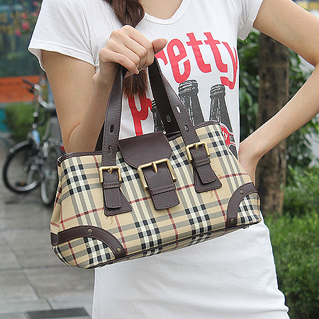 Burberry(������) ��Ŭ���� ��Ʈ ��� ��Ʈ�� [�б�����������2ȣ��] �̹���6 - ���̺��� �߰���ǰ