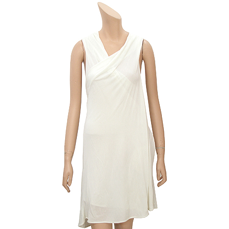 ������  ����