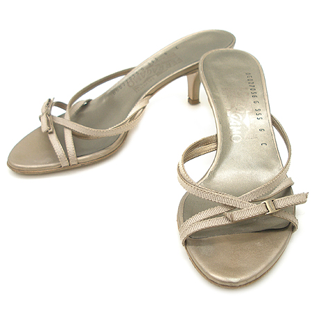 ��󰡸�  ����