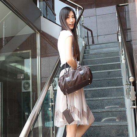 Balenciaga(�߷��þư�) 170936 HOLIDAY �̴� ������ ��Ʈ�� + �����ſ� [�б�������] �̹���5 - ���̺��� �߰���ǰ