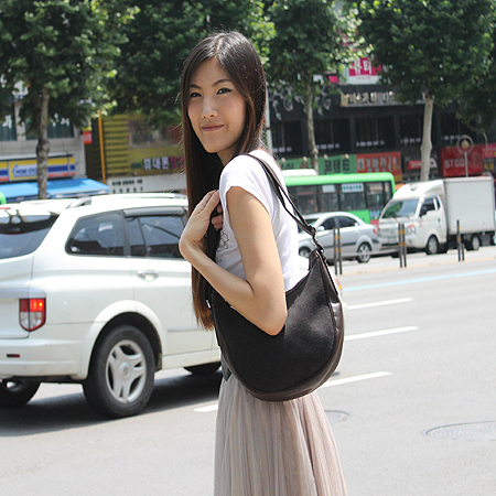 Gucci(����) 101682 GG �ΰ� �к긯 ȣ�� ũ�ν��� �̹���6 - ���̺��� �߰���ǰ