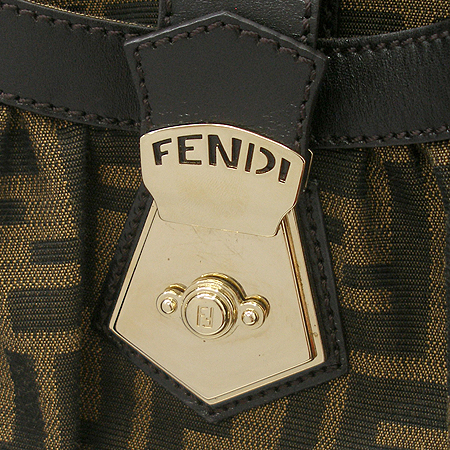 Fendi(���) 8BR634 FF�ΰ� �𰡵� ����� �̹���4 - ���̺��� �߰���ǰ