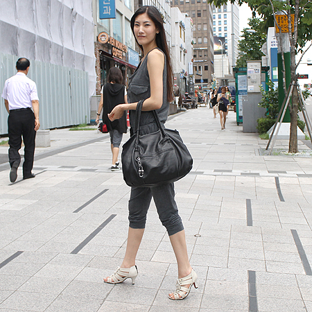Ferragamo(��󰡸�) 21 A057 ���� ���� ��Ʈ�� [�б�������] �̹���5 - ���̺��� �߰���ǰ