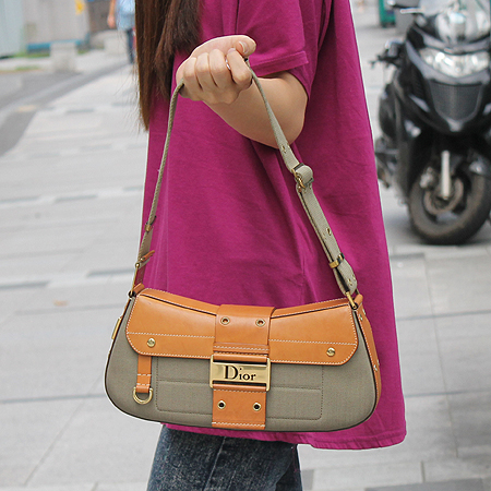 Dior(ũ����î���) TNA44821 ĵ���� �к긯 ���� ����� �̹���6 - ���̺��� �߰���ǰ