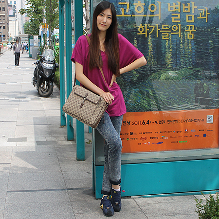 Gucci(����) 90474 GG�ΰ� �𰡵� ũ�ν��� �̹���5 - ���̺��� �߰���ǰ