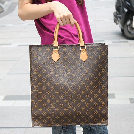 Louis Vuitton(���̺���) M51140 ���׷� ĵ���� ��ܶ� ��Ʈ�� �̹���6 - ���̺��� �߰���ǰ
