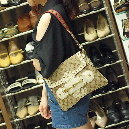 Gucci(����) 144010 GG�ΰ� �𰡵� ���̺������� ���� ¡ ��� ����� �̹���5 - ���̺��� �߰���ǰ