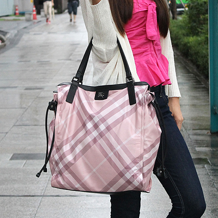 Burberry(������) üũ �к긯 ����� �̹���6 - ���̺��� �߰���ǰ