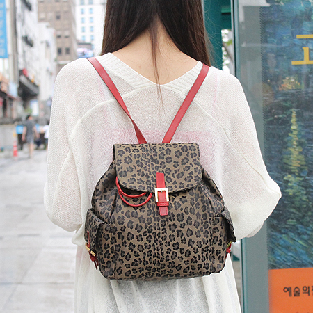 Fendi(���) �����ĵ� �ΰ� �ڰ��� ���� �̹���5 - ���̺��� �߰���ǰ