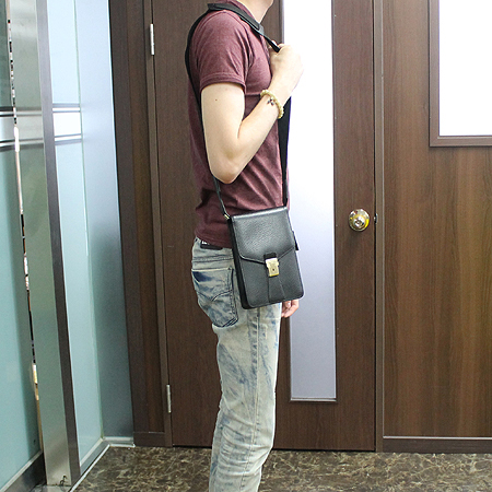 Ferragamo(��󰡸�) 24 2013 ���� ����ΰ� ũ�ν��� �̹���5 - ���̺��� �߰���ǰ
