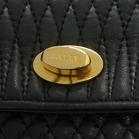 Bally(�߸�) ���� ��Ʈ�� �̹���4 - ���̺��� �߰���ǰ