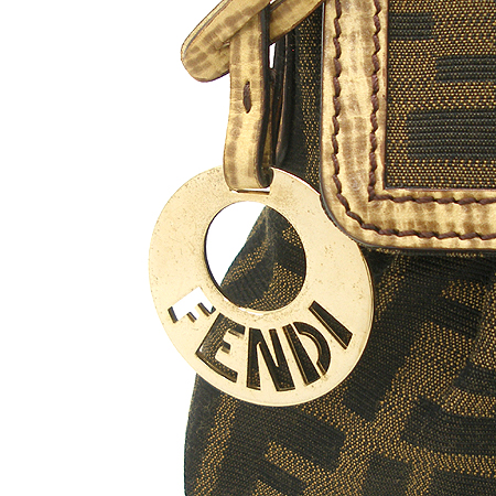 Fendi(���) 8BK042 FF �ΰ� ��ī �ڰ��� �̴� ��Ʈ�� �̹���4 - ���̺��� �߰���ǰ