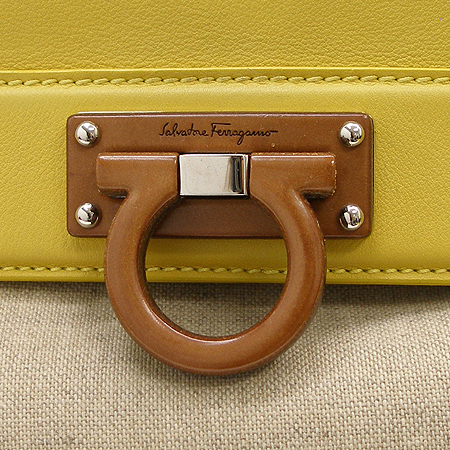 Ferragamo(��󰡸�) 21 A991 ���Ǿ� 2WAY [�б�������] �̹���4 - ���̺��� �߰���ǰ