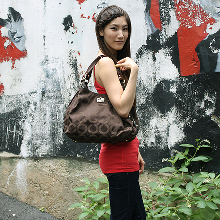 Coach(��ġ) �ɾ�Ʈ �ΰ� �к긯 ȣ�� ����� �̹���6 - ���̺��� �߰���ǰ