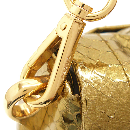 Prada(�����) BR4154  ���̼� ��� ��Ż�� ü�� ����� �̹���3 - ���̺��� �߰���ǰ