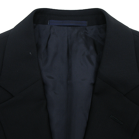 Armani COLLEZIONI(�Ƹ����� �÷�������) ���� �̹���2 - ���̺��� �߰���ǰ