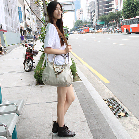 Prada(�����) BN1777 VIPELLO SHINE ��Ʈ�� + �����Ʈ�� [�б�������] �̹���6 - ���̺��� �߰���ǰ