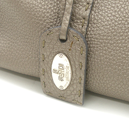 Fendi(���) 8BR457 �������� ��Ʈ�� �̹���4 - ���̺��� �߰���ǰ