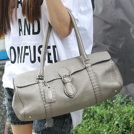 Fendi(���) 8BR457 �������� ��Ʈ�� �̹���6 - ���̺��� �߰���ǰ