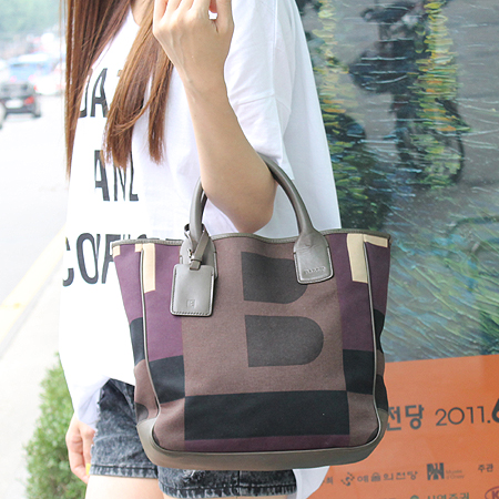 Bally(�߸�) BENNAS ��Ʈ�� �̹���6 - ���̺��� �߰���ǰ