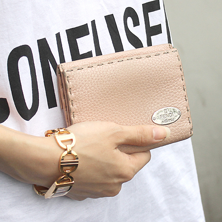 Fendi(���) 8M0145 �������� ��ũ ������ �̹���6 - ���̺��� �߰���ǰ